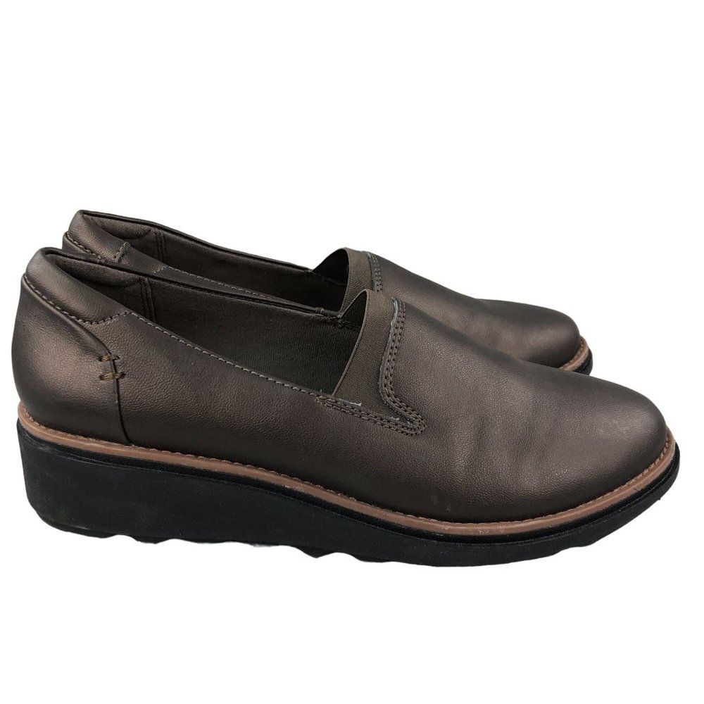 Clarks Women's Size 7M Sharon Dolly Antique Brown Wedge Heel Slip On Loafers